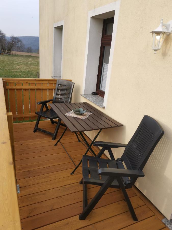 Ferienwohnung Wanderglueck Rathmannsdorf Ngoại thất bức ảnh